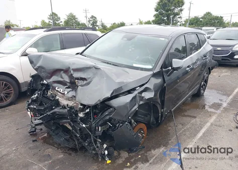 2024 Kia Sportage Ex z USA, uszkodzony, nr VIN KNDPV3DFXR7217687